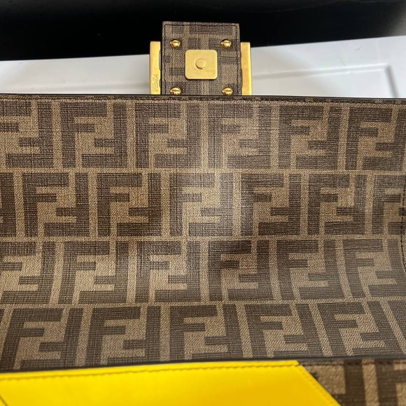 Fendi Antonio Lopez Baguette NM Bag Zucca Coated Canvas with Printed Leather Inl - Picture 5 of 12